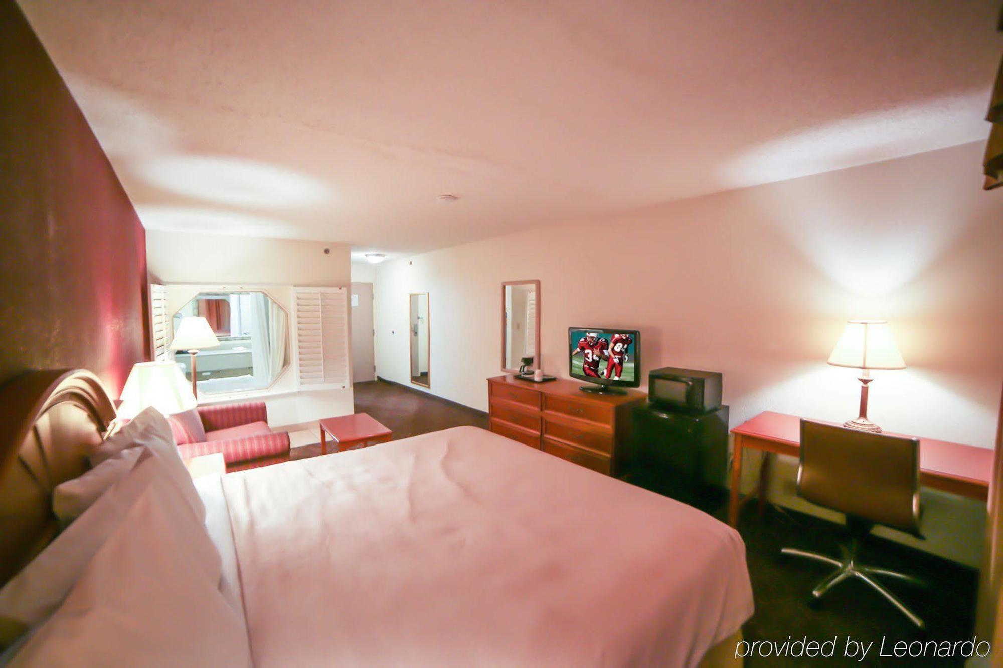 Red Roof Inn Evansville Stacer Экстерьер фото