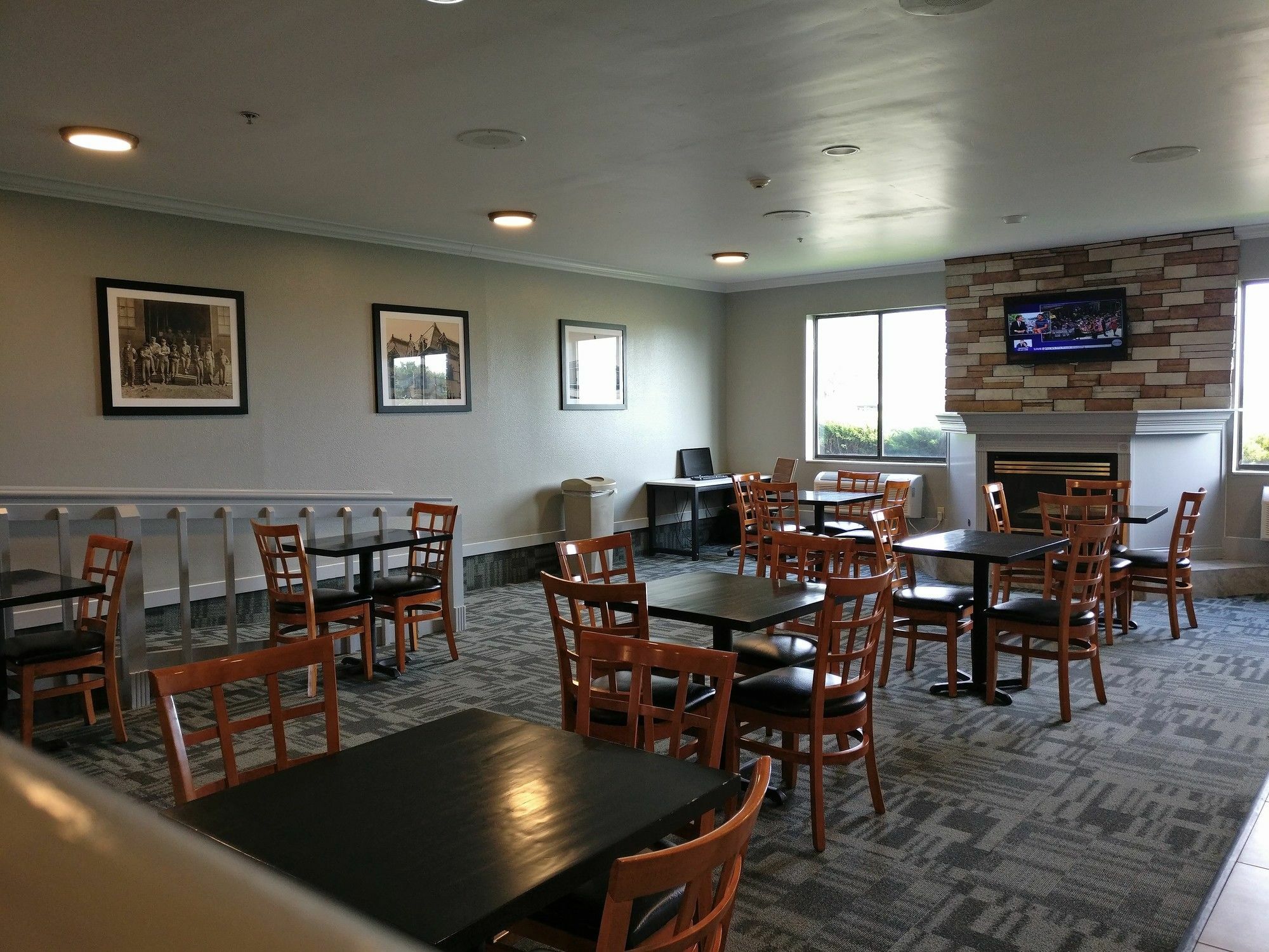 Red Roof Inn Evansville Stacer Экстерьер фото